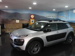 Cinza Usado 2016 Citroën C4 PureTech | € 11.950 (Preço elevado)