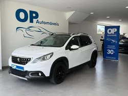 Branco Usado 2017 Peugeot 2008 SUV | € 12.450 (Preço justo)
