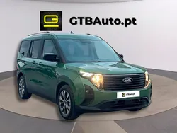 Verde Usado 2024 Ford Courier Titanium Monovolume | € 25.900 (Preço elevado)