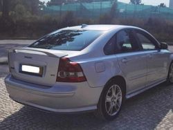 Cinzento Usado 2006 Volvo S40 Sedan | € 5.000