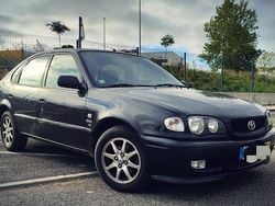 Usado 2000 Toyota Corolla Sedan | € 2.550