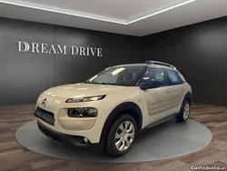 Amarelo Usado 2016 Citroën C4 Cactus Feel Citadino | € 11.490 (Super Preço)