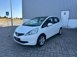 Branco Usado 2010 Honda Jazz Elegance Citadino | € 8.990