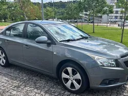 Usado 2009 Chevrolet Cruze LS Sedan | € 6.000 (Caro)