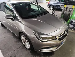 Usado 2016 Opel Astra Innovation Sedan | € 9.000 (Preço justo)
