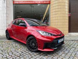 Vermelho Usado 2024 Toyota Yaris Citadino | € 57.900