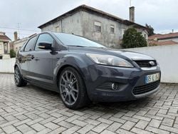 Usado 2009 Ford Focus Titanium Sedan | € 7.750 (Caro)
