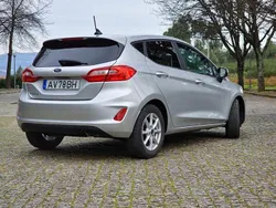 Usado 2021 Ford Fiesta Citadino | € 13.299 (Bom preço)