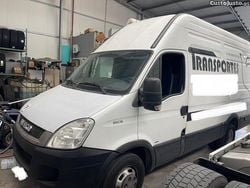 Branco Usado 2008 Iveco Daily | € 10.450