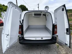 Branco Usado 2016 Citroën Berlingo Monovolume | € 14.950