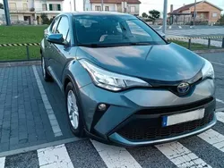 Cinzento Usado 2020 Toyota C-HR SUV | € 23.500 (Bom preço)