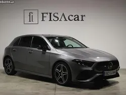 Cinza Usado 2023 Mercedes A200 AMG line Citadino | € 38.900 (Preço justo)
