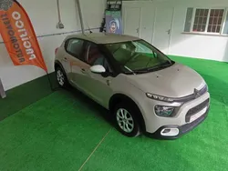 Cinzento Usado 2024 Citroën C3 Citadino | € 15.999 (Preço justo)