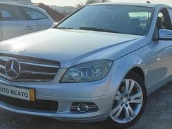 Cinzento Usado 2011 Mercedes C220 Sedan | € 12.750 (Preço justo)