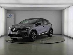 Cinzento Usado 2024 Renault Captur Techno SUV | € 21.990 (Preço justo)