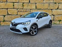 Branco Usado 2021 Renault Captur Intens SUV | € 20.500 (Preço elevado)