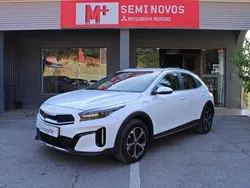 Branco Novo 2025 Kia XCeed SUV | € 29.750 (Preço justo)