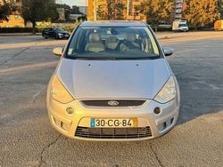 Usado 2006 Ford S-MAX S Monovolume | € 3.000