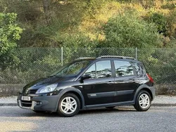 Usado 2008 Renault Scénic II Monovolume | € 3.990 (Preço justo)