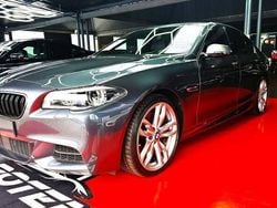 Cinzento Usado 2016 BMW M550 Sedan | € 51.000