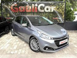 Cinza Usado 2019 Peugeot 208 Allure Citadino | € 10.790 (Preço justo)