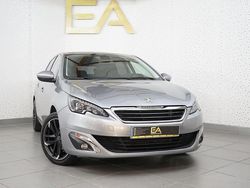 Cinza Usado 2015 Peugeot 308 Allure Carrinha | € 11.480 (Preço justo)