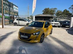 Amarelo Usado 2023 Peugeot 208 Allure Citadino | € 16.900 (Preço justo)