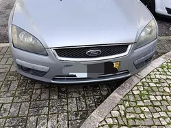 Usado 2005 Ford Focus Sedan | € 2.550 (Preço justo)