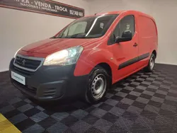 Vermelho Usado 2015 Peugeot Partner Monovolume | € 13.900 (Caro)