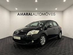 Preto Usado 2011 Toyota Auris Active | € 10.900 (Preço justo)