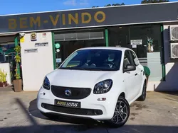 Branco Usado 2017 Smart ForFour Passion Citadino | € 9.970 (Preço justo)