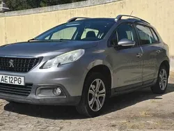 Cinzento Usado 2017 Peugeot 2008 SUV | € 8.990 (Super Preço)
