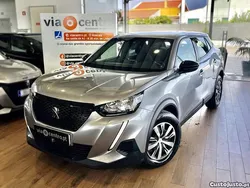 Cinza Usado 2023 Peugeot 2008 Active SUV | € 18.400 (Super Preço)