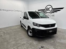 Branco Usado 2019 Peugeot Partner Premium Monovolume | € 11.490 (Preço justo)
