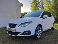 Branco Usado 2010 Seat Ibiza Citadino | € 5.950 (Bom preço)