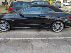 Preto Usado 2011 Mercedes E220 Avantgarde Cabrios | € 18.900 (Bom preço)