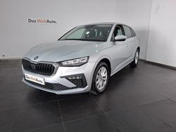 Cinzento Usado 2024 Skoda Scala Citadino | € 21.290 (Preço justo)