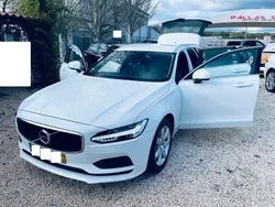 Branco Usado 2017 Volvo V90 Momentum Carrinha | € 22.980 (Bom preço)