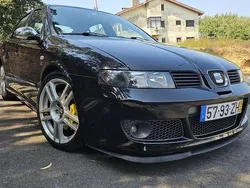 Usado 2004 Seat Leon Sedan | € 11.500