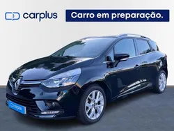 Preto Usado 2020 Renault Clio V LIMITED Carrinha | € 13.900 (Preço justo)