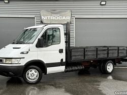 Branco Usado 2004 Iveco Daily | € 10.850