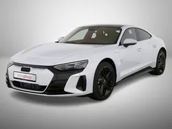 Branco Usado 2024 Audi e-tron GT quattro Sedan | € 72.990