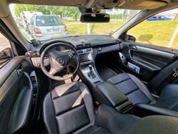 Usado 2007 Mercedes 320 AMG Sedan | € 4.000