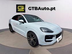 Branco Usado 2023 Porsche Cayenne SUV | € 115.900