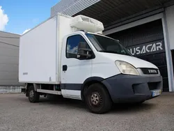Branco Usado 2010 Iveco Daily | € 10.000