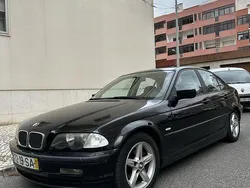 Usado 2001 BMW 320 Sedan | € 3.000 (Bom preço)