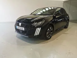 Preto Usado 2025 Peugeot e-208 Allure Citadino | € 31.900 (Preço justo)