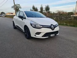 Branco Usado 2017 Renault Clio IV LIMITED Citadino | € 11.990 (Preço justo)