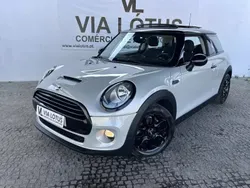 Perola Usado 2017 Mini Cooper D Citadino | € 16.900