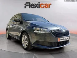 Cinza Usado 2021 Skoda Fabia Active Sedan | € 10.990 (Bom preço)
